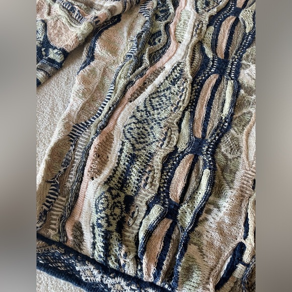 VINTAGE COOGI SWEATER - CLASSIC MULTICOLOR - Picture 8 of 12